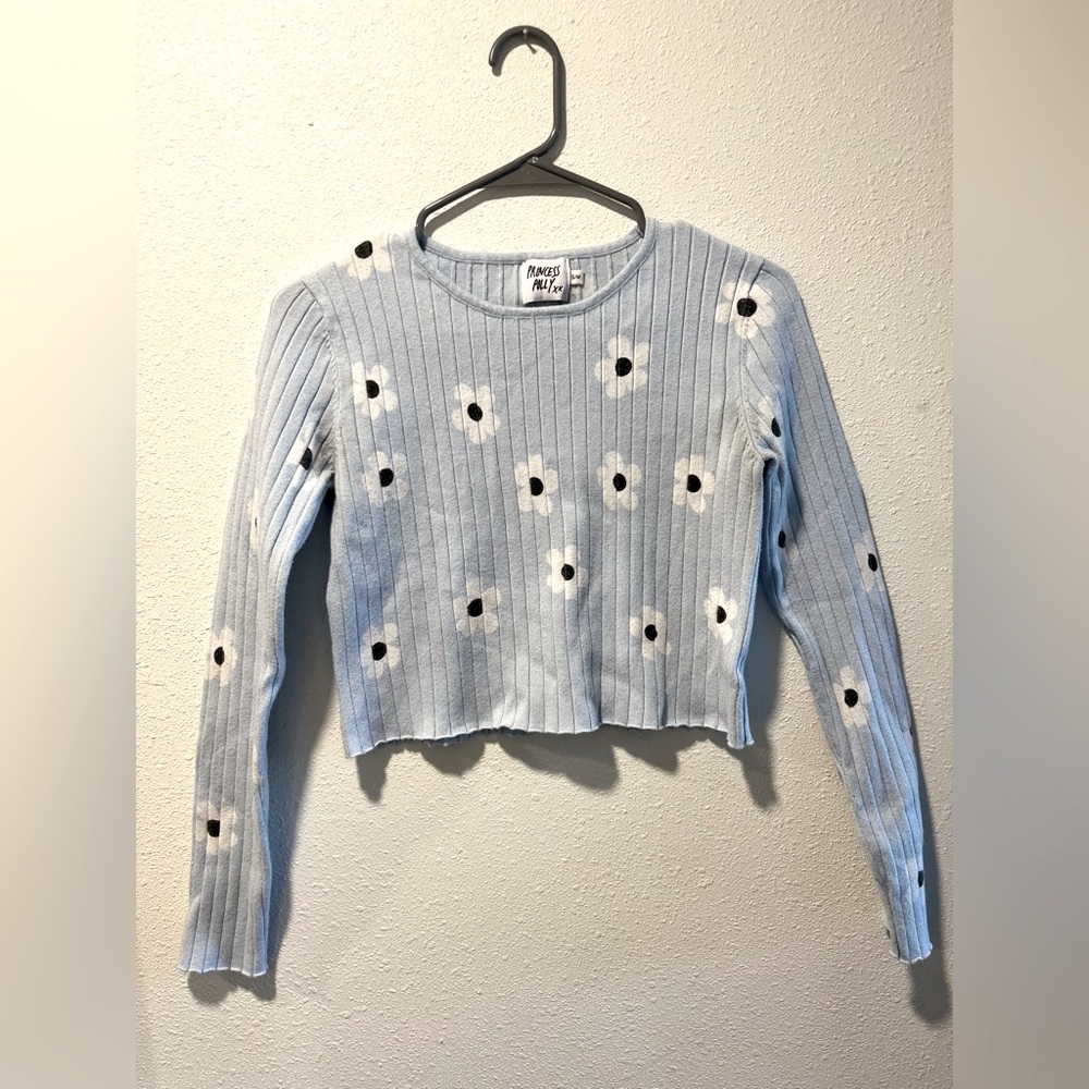 Princess Polly long sleeve crop top style shirt